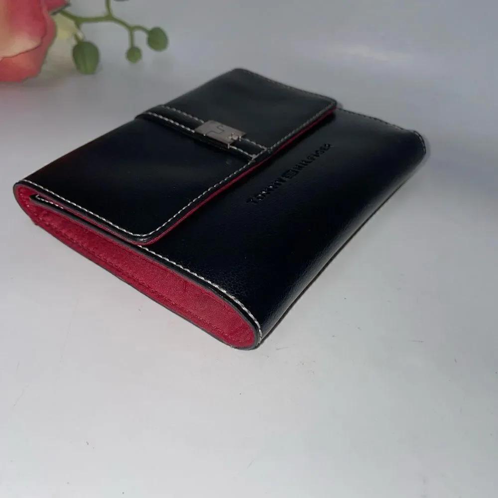 Tommy Hilfiger Black Leather Wallet